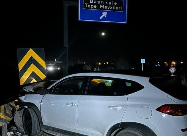 Ankara’da kaza yapan aracın sürücüsü bulunamadı 1 ankarada kaza yapan aracin surucusu bulunamadi e93b2615468d |