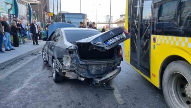 avcilarda otomobil once iett otobusune sonra bariyerlere carpti 2 yarali e791333e9456 |