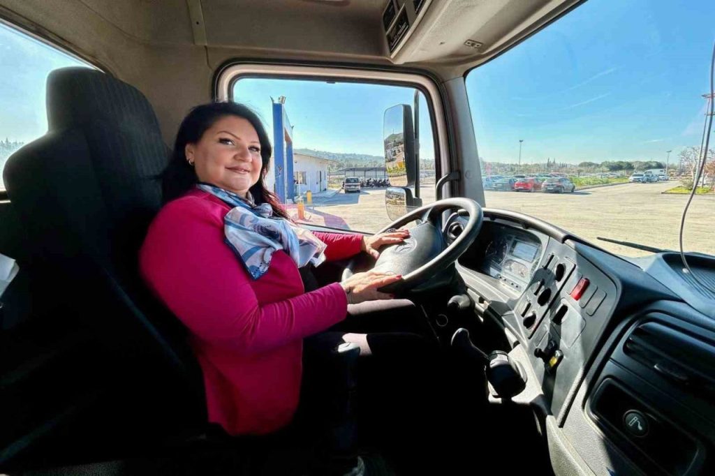 baba meslegi soforlugu secti yollarin sultani oldu d5c8aa2935c6 |