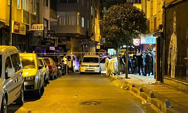 Bağcılar’da motosikleti şüpheliler iki kişiye silahlı saldırı düzenledi: 1 ölü, 1 yaralı 1 bagcilarda motosikleti supheliler iki kisiye silahli saldiri duzenledi 1 olu 1 yarali c88b9757492e |