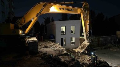 bahcelievlerde insaat sirasinda yolda kismi cokme yasandi fe319dd9d55a |