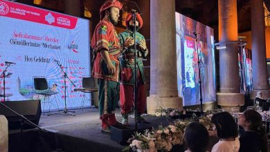 bakan ersoy duzenlenen iftar programina katildi b435a5b8e04e |