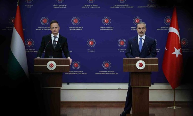 Bakan Fidan: "Türkiye-AB ilişkilerinin bazı üyelerin dar çıkarlarına hapsedilmemesi gerektiğini düşünüyoruz" 1 bakan fidan turkiye ab iliskilerinin bazi uyelerin dar cikarlarina hapsedilmemesi gerektigini dusunuyoruz 3e9af0abc0a3 |