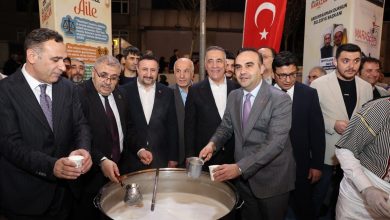 bakan kacir sultangazi belediyesi ramazan cadirini ziyaret etti 0f1c6ba69047 |