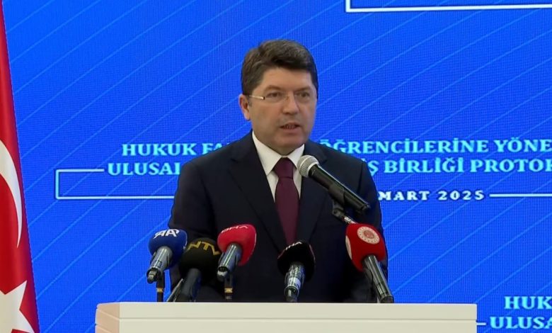 bakan tunc adalet hakliya hakkini gecikmeksizin vermektir 2c5f783c0aa1 |