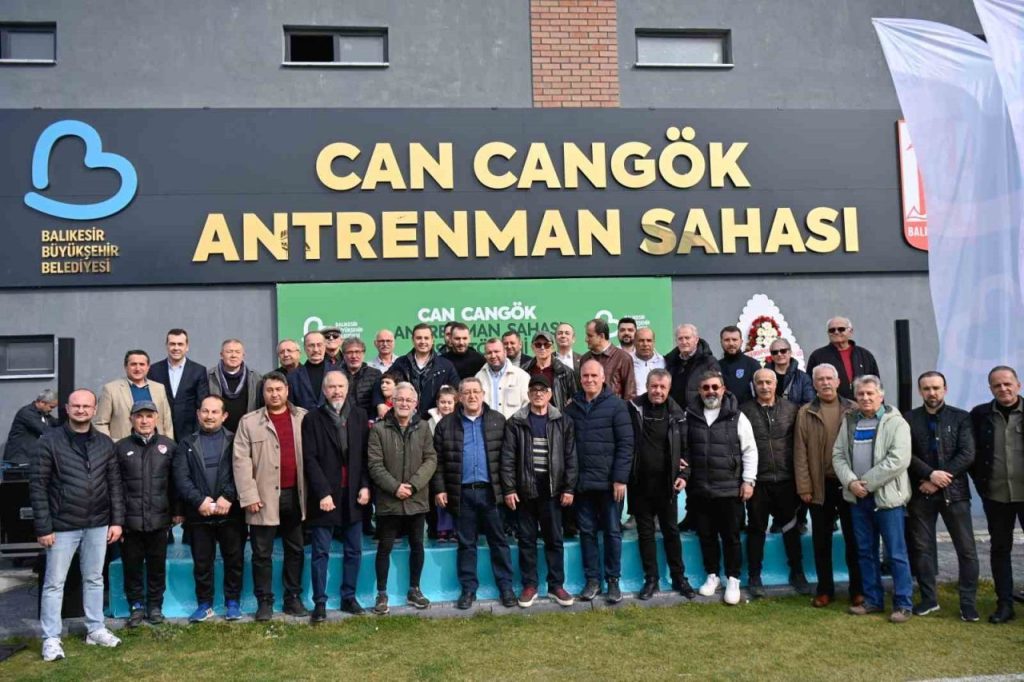 balikesirsporun efsane ismi can cangokun adi antrenman sahasinda yasayacak 258af1b057f6 |