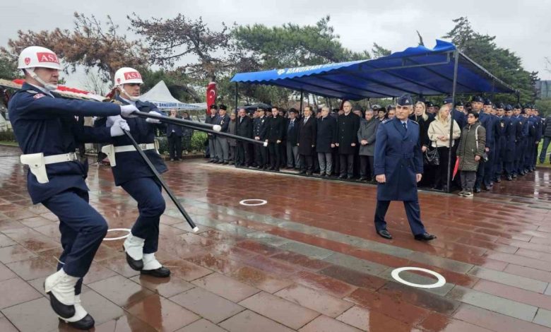 Bandırma’da 18 Mart Çanakkale Zaferi ve Şehitleri anma programı gerçekleştirildi 1 bandirmada 18 mart canakkale zaferi ve sehitleri anma programi gerceklestirildi a7022e2a7fa7 |