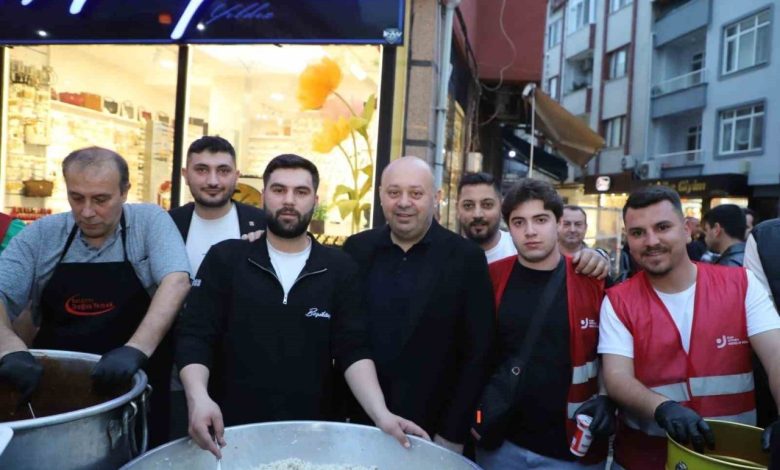 baskan ibrahim palaz gonendeki iftar programlarina katildi 5519c24ddb0a |