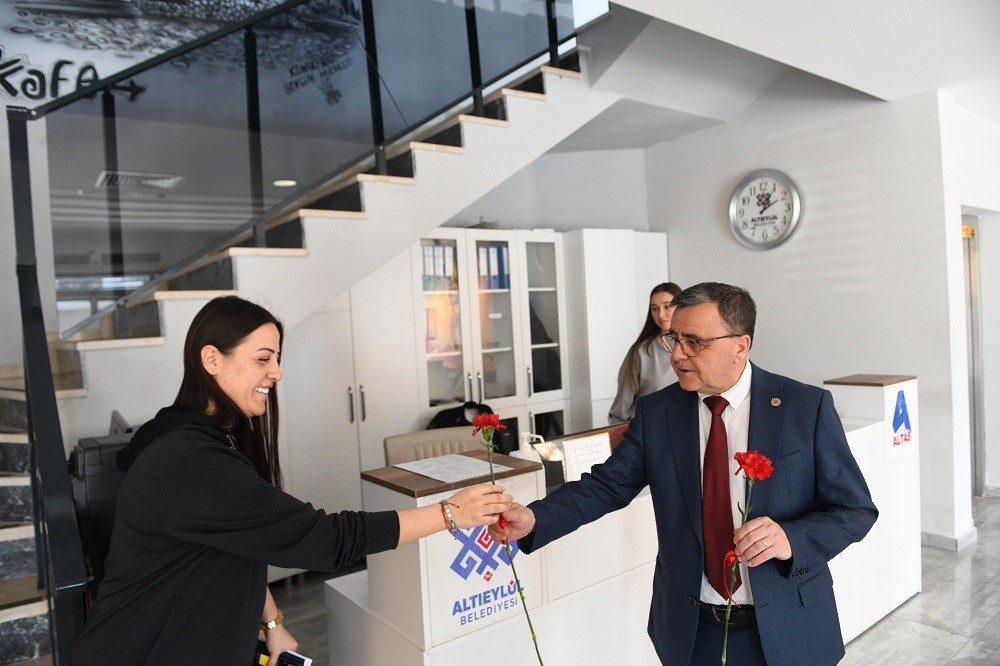 baskan sehirli kadin personelin 8 mart dunya kadinlar gununu kutladi 13158bb96ae9 |