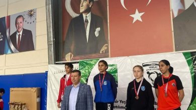 bayanlar gures turnuvasinda buyuksehirli sporculardan 7 madalya a871ea8689af |