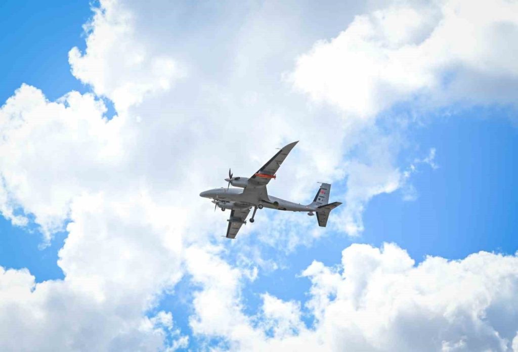 bayraktar akinci 100 bin ucus saatini asti 43ac6d63ac90 |