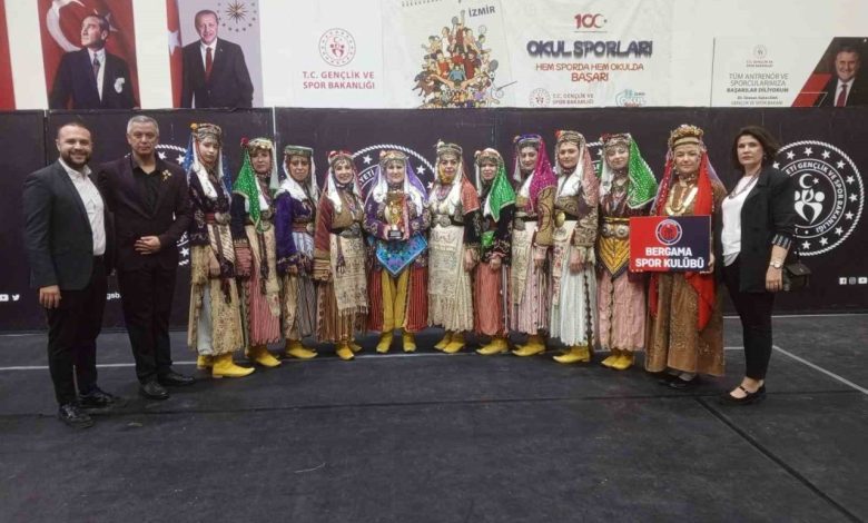 bergama spor kulubu halk oyunlari ekibi izmir sampiyonu 9e0c078fe508 |