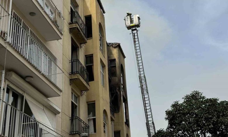 Beyoğlu’nda 5 katlı metruk binada korkutan yangın 1 beyoglunda 5 katli metruk binada korkutan yangin 0c11604c1ad8 |