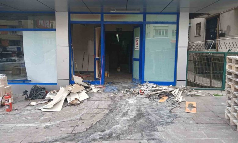 BİM market deposunda korkutan yangın 1 bim market deposunda korkutan yangin 26e8d52d74d6 |