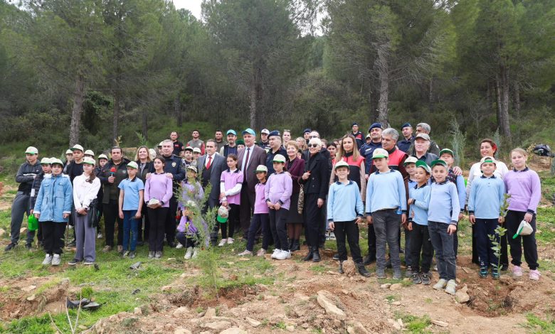 Burhaniye, geleceğe nefes oluyor 1 burhaniye ormanhaftasi |