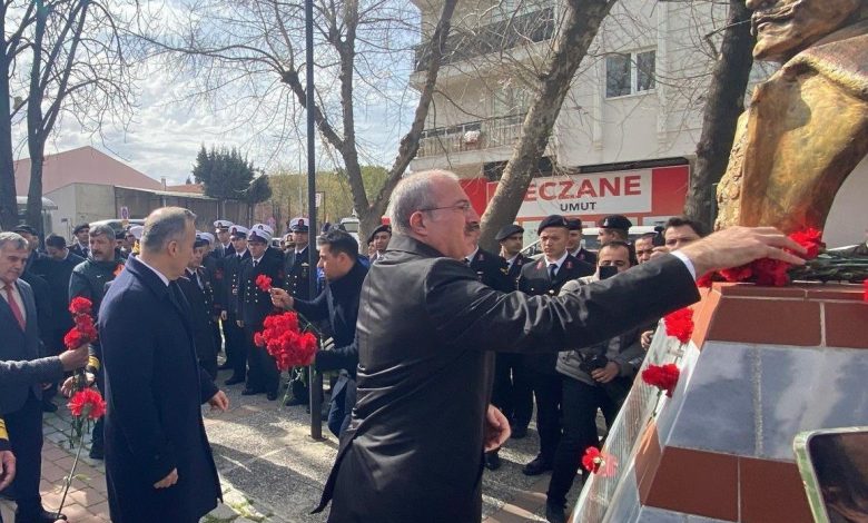 Çanakkale Savaşları Kahramanlarında Müstahkem Mevki Komutanı Cevat Paşa törenle anıldı 1 canakkale savaslari kahramanlarinda mustahkem mevki komutani cevat pasa torenle anildi ce76f9fff5e2 |