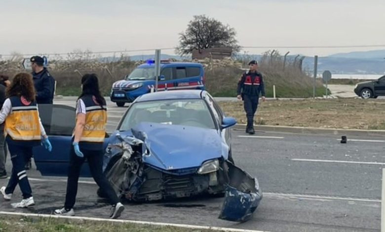 Çanakkale’de iki araç çarpıştı: 7 yaralı 1 canakkalede iki arac carpisti 7 yarali ac0d4edeb4ae |