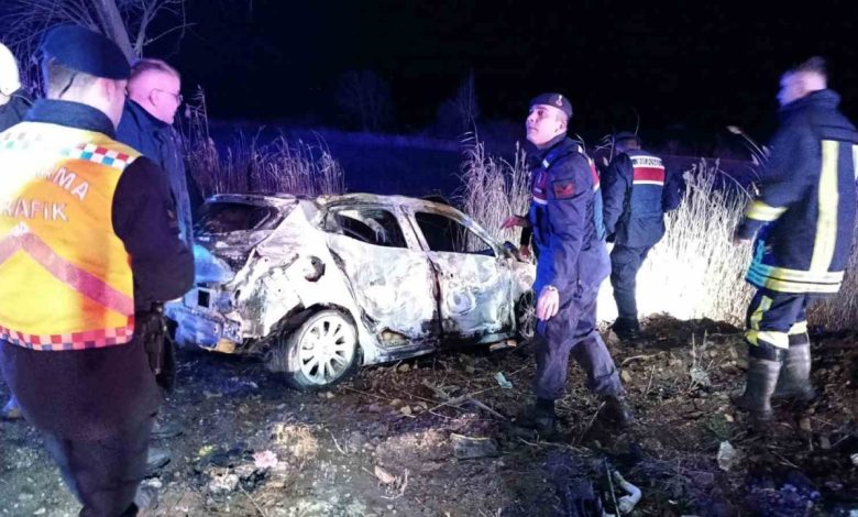 canakkalede iki otomobilin carpistigi kazada olu sayisi 2ye yukseldi 1df3b8fa1e5f |