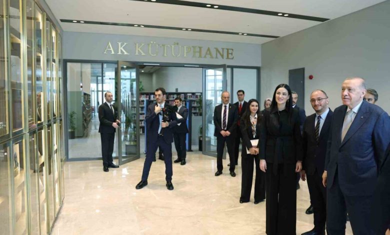 Cumhurbaşkanı Erdoğan AK Kütüphane’yi ziyaret etti 1 cumhurbaskani erdogan ak kutuphaneyi ziyaret etti ef7a8463f123 |