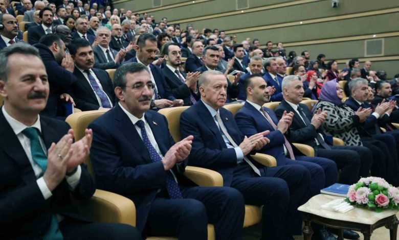 cumhurbaskani erdogan milletimiz hicbir yerli ve mill markayi uc bes muhterisin fasizan siyasetine yem etmeyecektir 20312a2641fe |