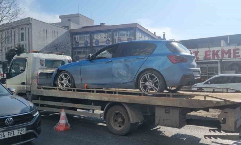 Esenyurt’ta refüje çarpan araç ters döndü: Sürücü yara almadan kurtuldu 1 esenyurtta refuje carpan arac ters dondu surucu yara almadan kurtuldu aefc756eb51f |