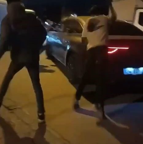 esenyurtta uyusturucu sattigi iddia edilen adama mahalleli saldirdi 62e4e2d7dcc6 |