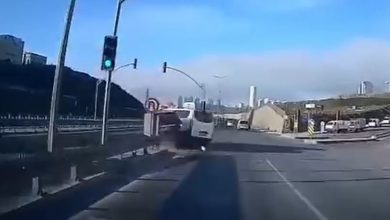esenyurtta yasak yerden donus yapmaya calisan surucu kazaya neden oldu o anlar kamerada 9b930d76ddb3 |