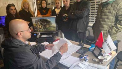 eski yonetim siteyi devretmedi yeni yonetici ve kat maliklerini darp etti o anlar kamerada ec4d915c3c56 |