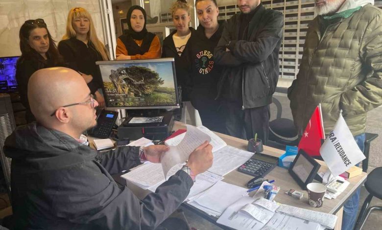 eski yonetim siteyi devretmedi yeni yonetici ve kat maliklerini darp etti o anlar kamerada ec4d915c3c56 |