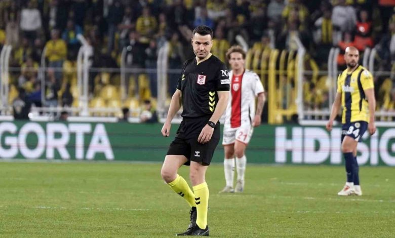 fenerbahce galatasaray derbisini cihan aydin yonetecek d700de445f68 |