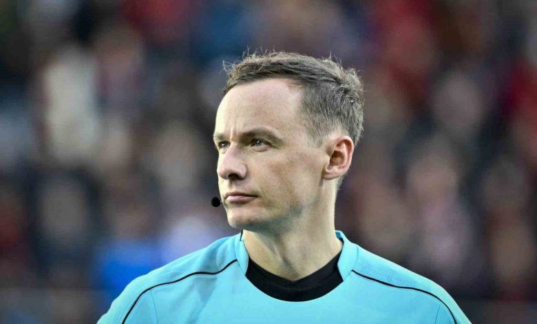 Fenerbahçe - Samsunspor maçının VAR’ı Pawel Raczkowski oldu 1 fenerbahce samsunspor macinin vari pawel raczkowski oldu eae46a5d9a36 |