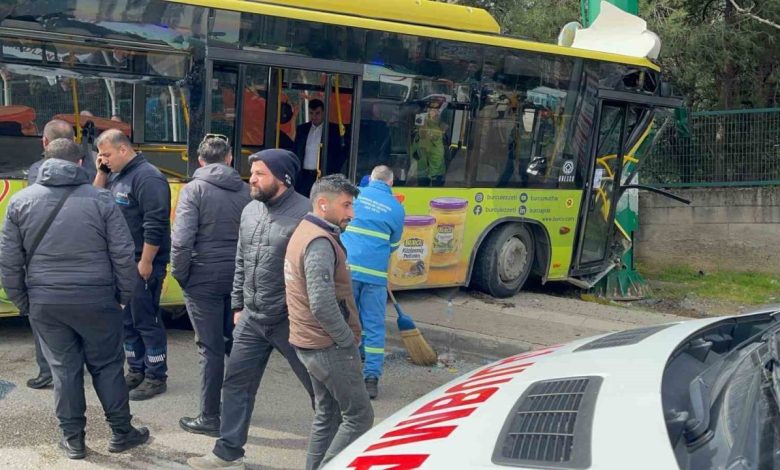 freni patlayan belediye otobusunde dehset8 yarali 06b2b568457c |