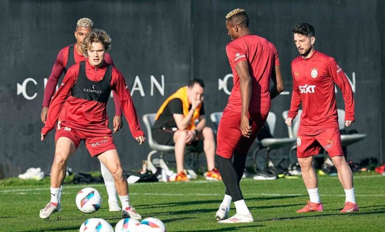 galatasaray alanyaspor maci hazirliklarini tamamladi 2e5b6929df9f |