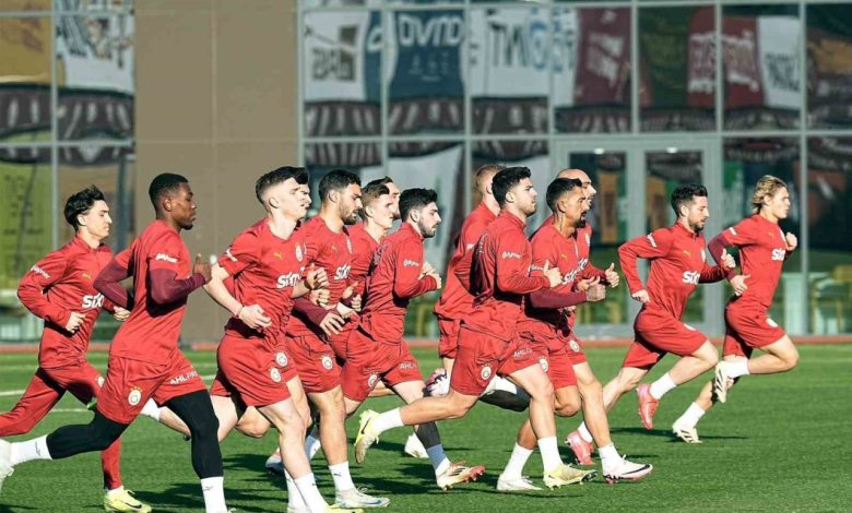 galatasaray antalyaspor maci hazirliklarina basladi bac9cf3a8d73 |