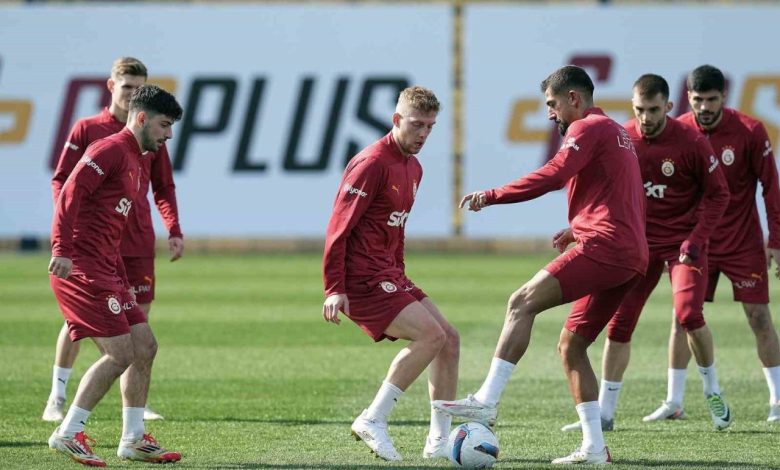 Galatasaray, Kasımpaşa maçı hazırlıklarını tamamladı 1 galatasaray kasimpasa maci hazirliklarini tamamladi 9d627f8fe5a7 |