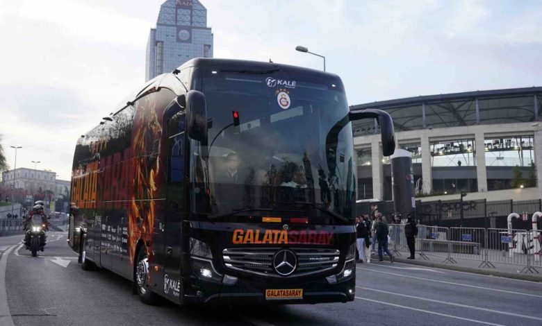 Galatasaray, Tüpraş Stadyumu’na ulaştı 1 galatasaray tupras stadyumuna ulasti a458d1da1b2b |
