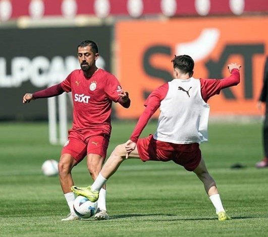 galatasarayda besiktas derbisi hazirliklari suruyor 500bf1269227 |