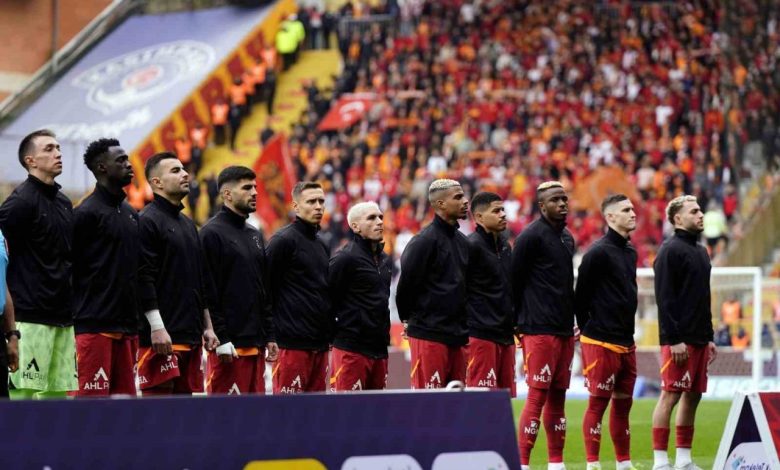 galatasarayda kasimpasa karsisinda derbi 11i ce7f4c1b811f |