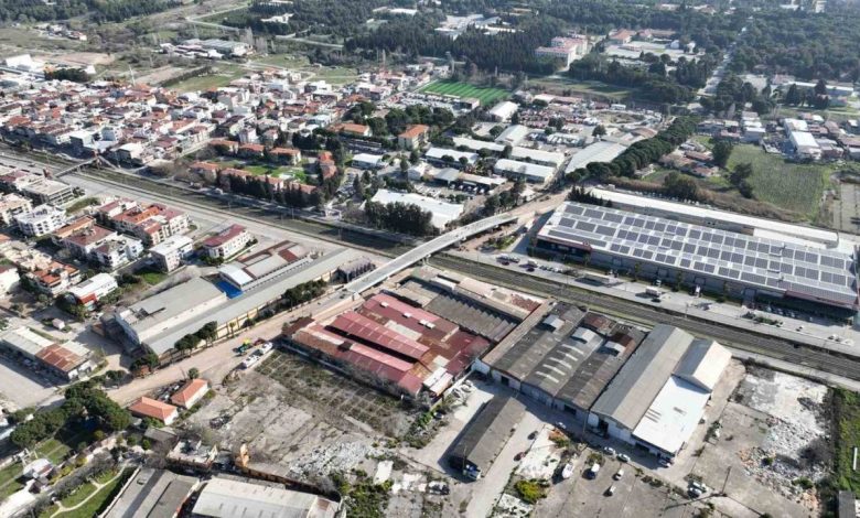 gaziemir hava egitim yolu tasit ust gecidinde kopru yapimi tamamlandi 6fe5022bf275 |