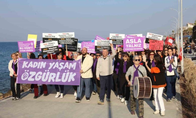 Güzelbahçe’de kadın hakları için tersine yürüyüş düzenlendi 1 guzelbahcede kadin haklari icin tersine yuruyus duzenlendi 1e4a4ddf078f |