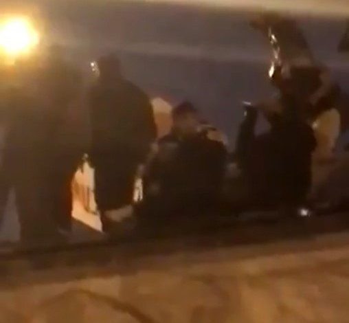 ibb protestoculari sehzadebasi camiinde icki icti avluya coplerini atti bba5c8f9ea5a |