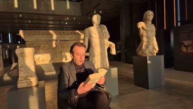 ilyada destani farkli seslerle troya muzesinde yankilandi 2b603e598f8f |