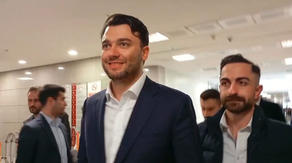 imamoglunun avukati adliyeye sevk edildi d653c3d1bc83 |