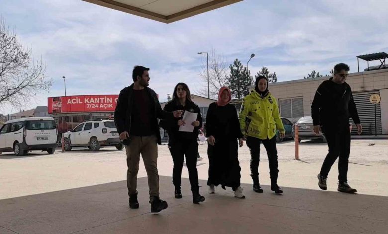 inegolde akilalmaz hirsizlik ablasinin 1 milyonluk altinlarini caldi 969fab97f42f |