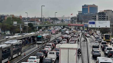 istanbulda yagmur trafik yogunluguna neden oldu 09d692a19076 |