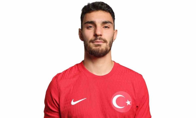 Kaan Ayhan, Milli Takım aday kadrosundan çıkarıldı 1 kaan ayhan milli takim aday kadrosundan cikarildi 5f168d7ceb7f e1742639329417 |