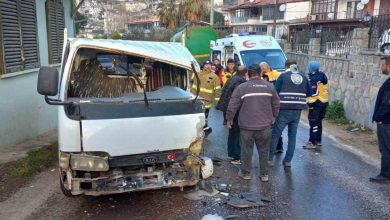 kamyonet kamyonla kafa kafa carpisti 1 yarali ba931039e977 |