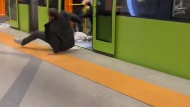 metroda yasli adama hakaret etti tekme tokat darp edilip aractan atildi cd4011ca99e5 |