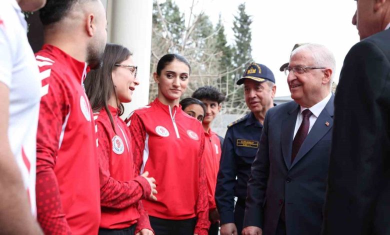 milli savunma bakani guler ulkemiz uluslararasi guvenlik mimarisinin vazgecilmez uyesi haline geldi 35d7f6c6afc8 |