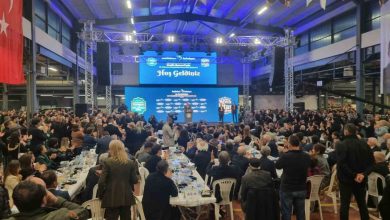 ozgur ozel beylikduzunde iftar programina katildi 49eaaeff4ddd |